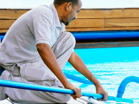 Manutenção mensal de piscina em Londrina